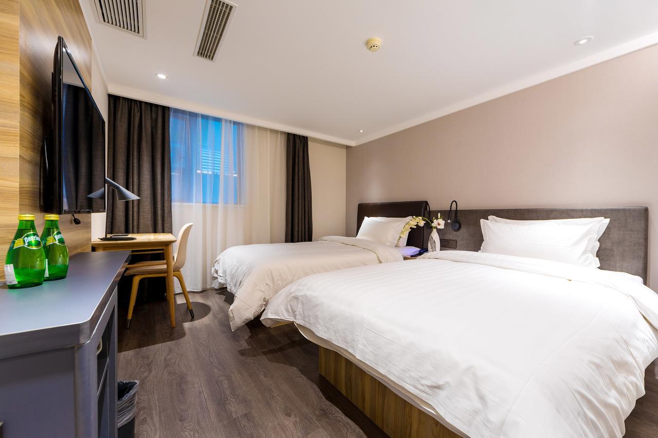 Hanting Premium Hotel Shanghai Dapu Bridge Riyueguang Shopping Mall Exterior photo